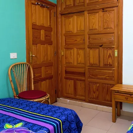 Cozy شقة طوستا ديل سيلونثيو